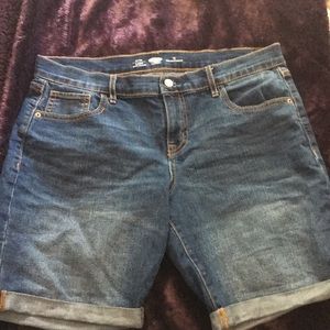 Medium wash denim shorts
